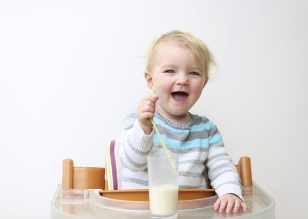 Gợi ý cho mẹ một số loại sữa tốt cho bé