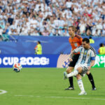 world cup 2026 150x150 - Vì sao trọng tài chưa thổi còi, Messi vẫn đá phạt suýt ghi bàn?